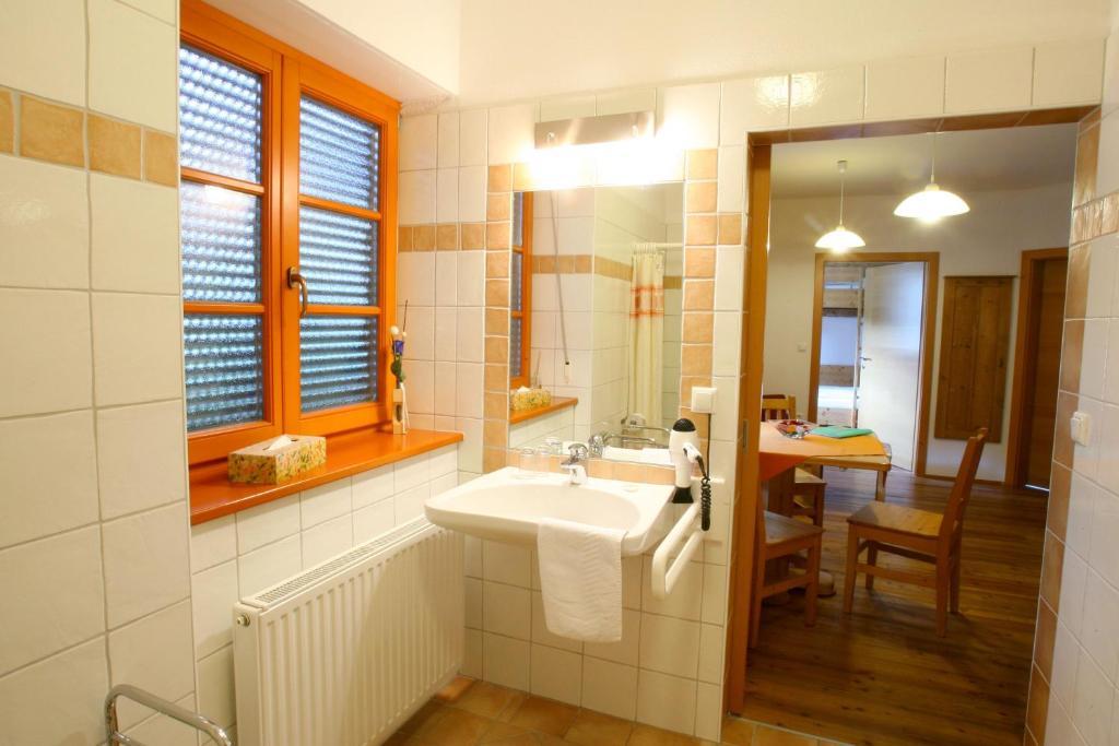Buchgrabenhof Apartment Windisch Minihof Room photo